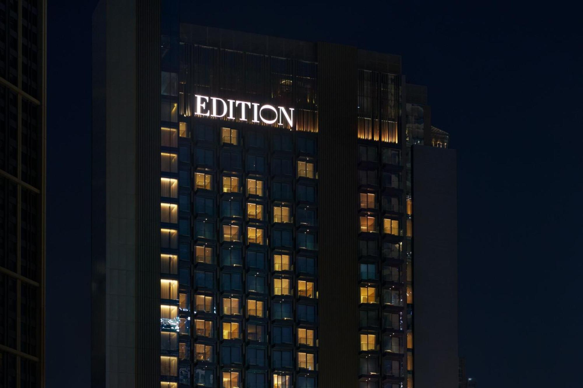 The Dubai Edition Exteriér fotografie Edition at night